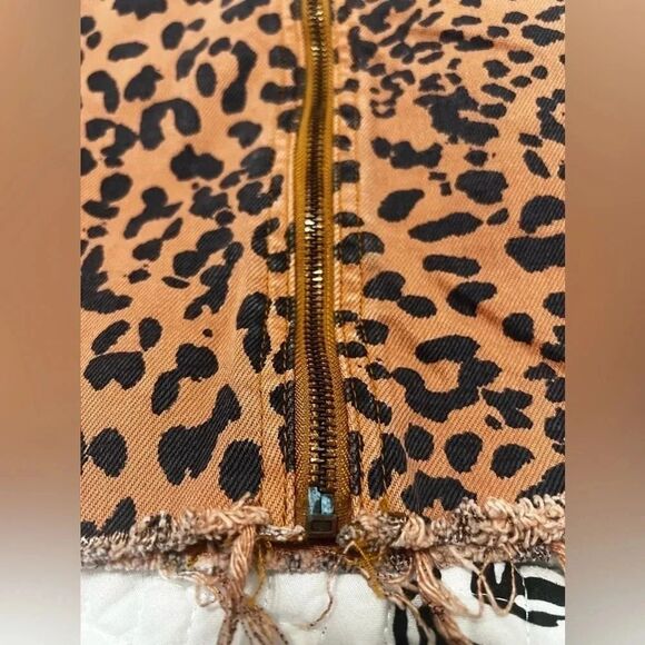 Free people Leopard Print Denim We The Free Mini Skirt by we the Free 27 4 - Picture 9 of 13